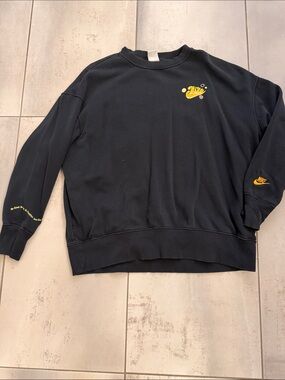Nike Black Crewneck Sweatshirt with Yellow Logo Accents